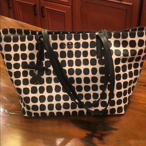 Like new Kate Spade black and white tote.